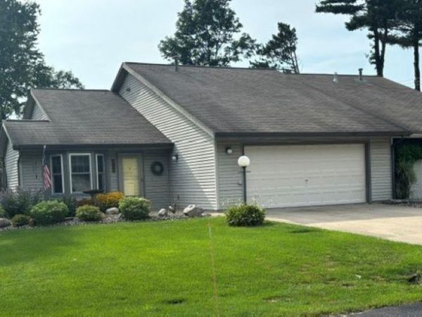 1501 Pine Ridge Court, Elkhart, IN 46514