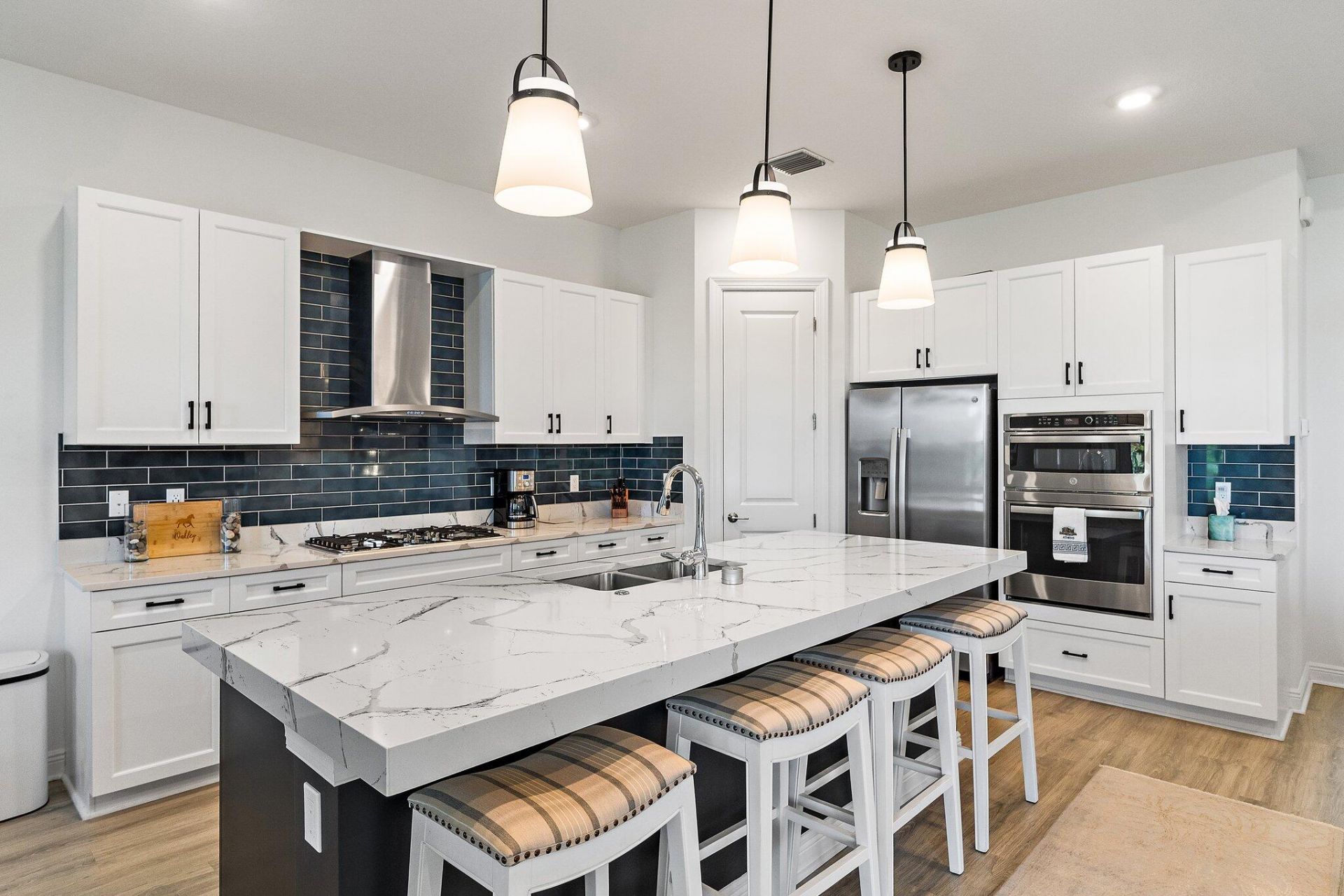 15883 Key Biscayne Lane, The Acreage, FL 33470 Photo
