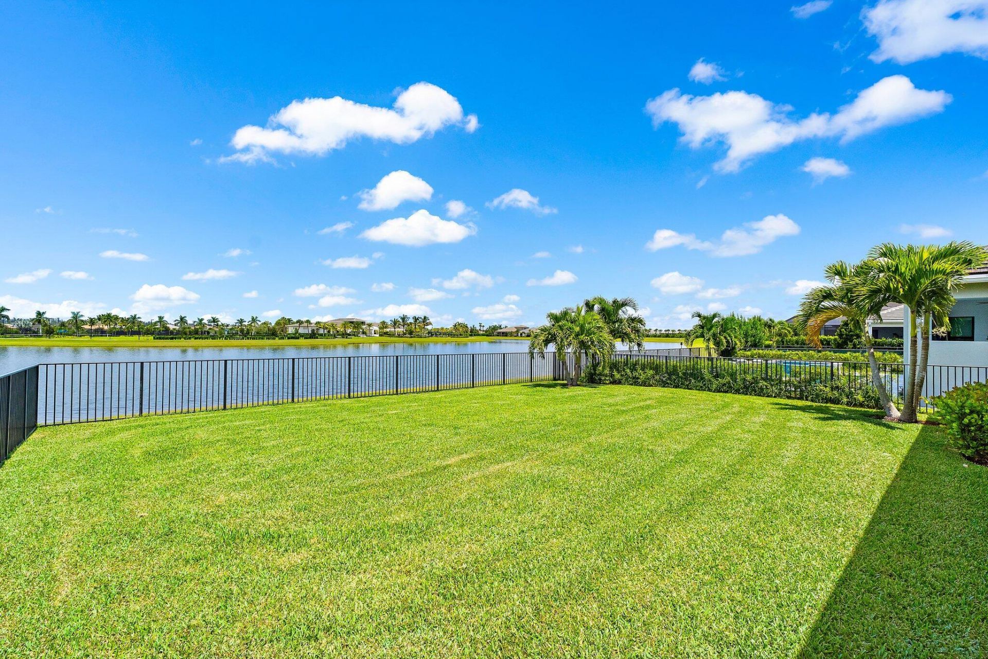 15883 Key Biscayne Lane, The Acreage, FL 33470 Photo
