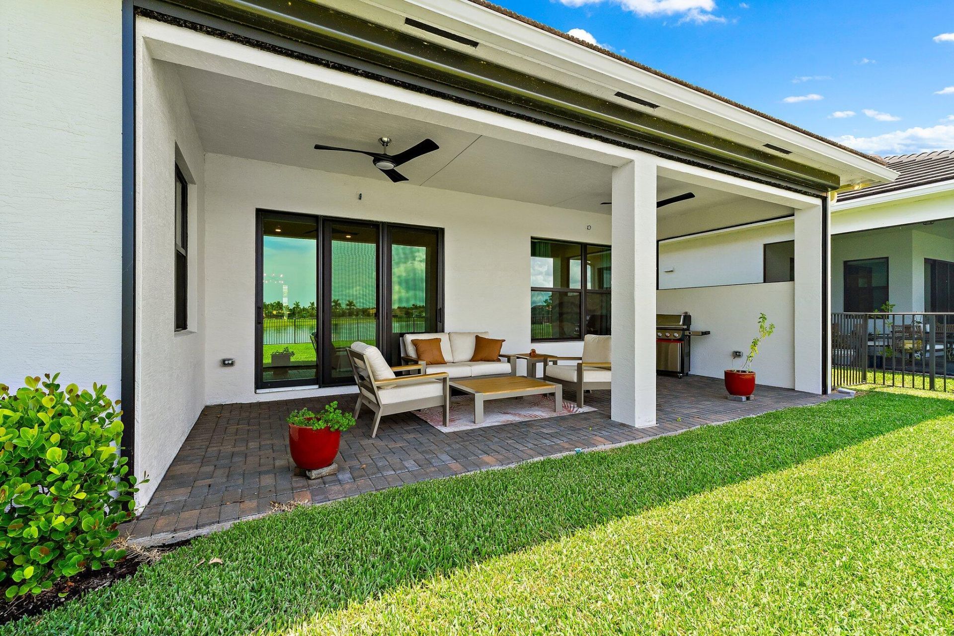 15883 Key Biscayne Lane, The Acreage, FL 33470 Photo