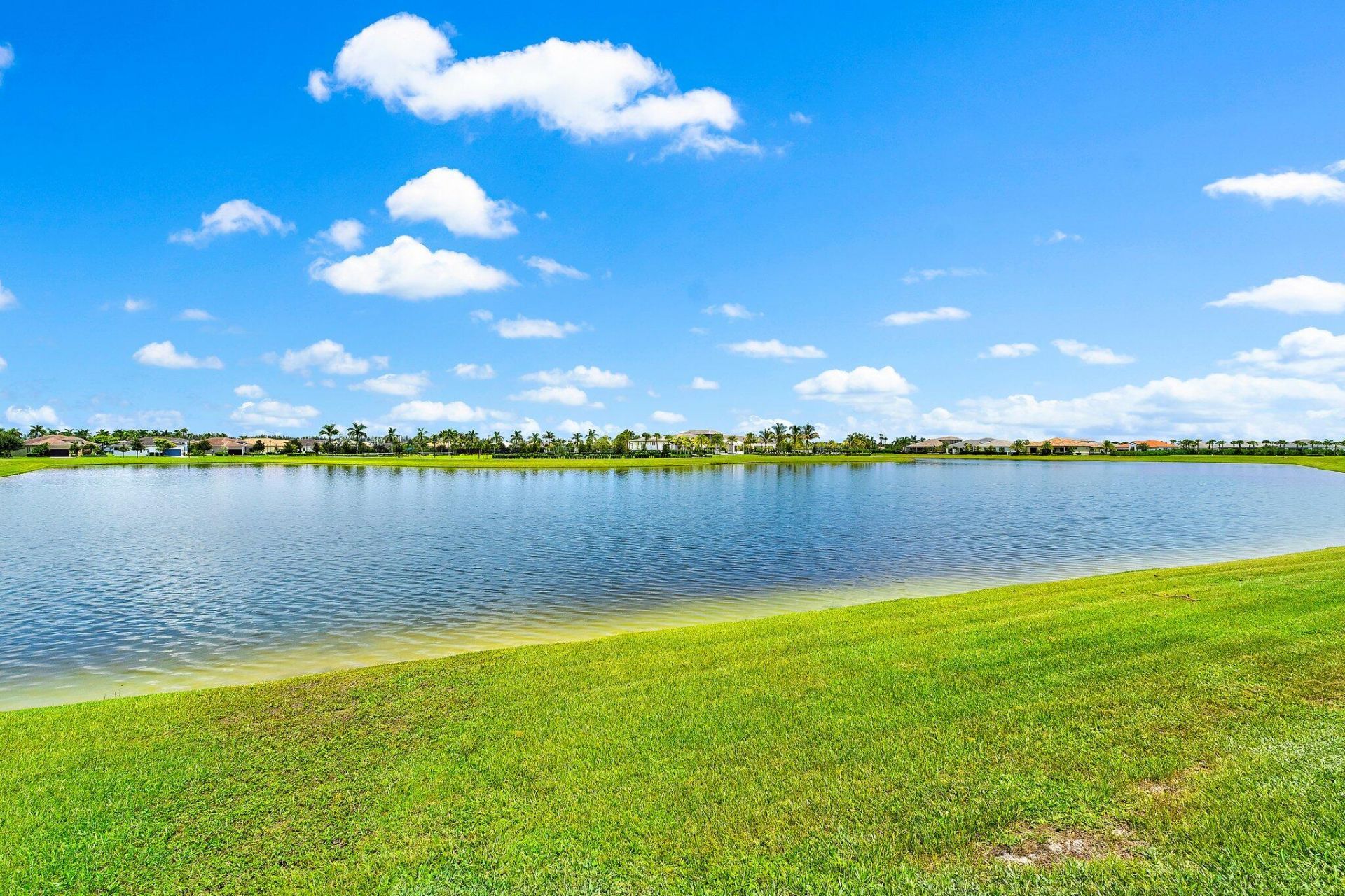 15883 Key Biscayne Lane, The Acreage, FL 33470 Photo