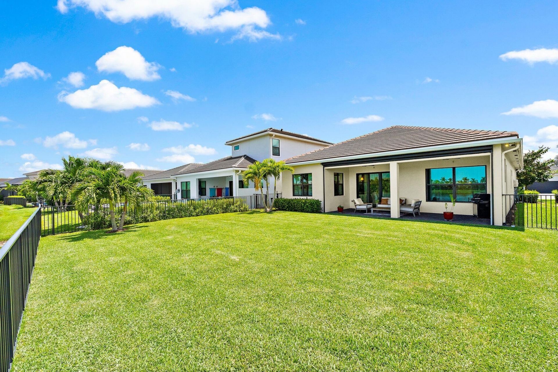 15883 Key Biscayne Lane, The Acreage, FL 33470 Photo
