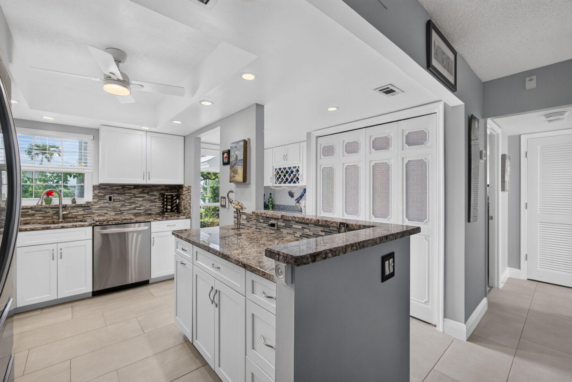 1251 Sugar Sands Boulevard, Unit 124, Singer Island, FL 33404 Photo