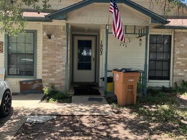 1903 Elysian FLDS, Austin, TX 78727