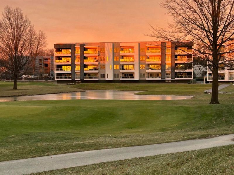 5339 Highpointe Lakes Drive, Unit 404, Westerville, OH 43081 Photo 2