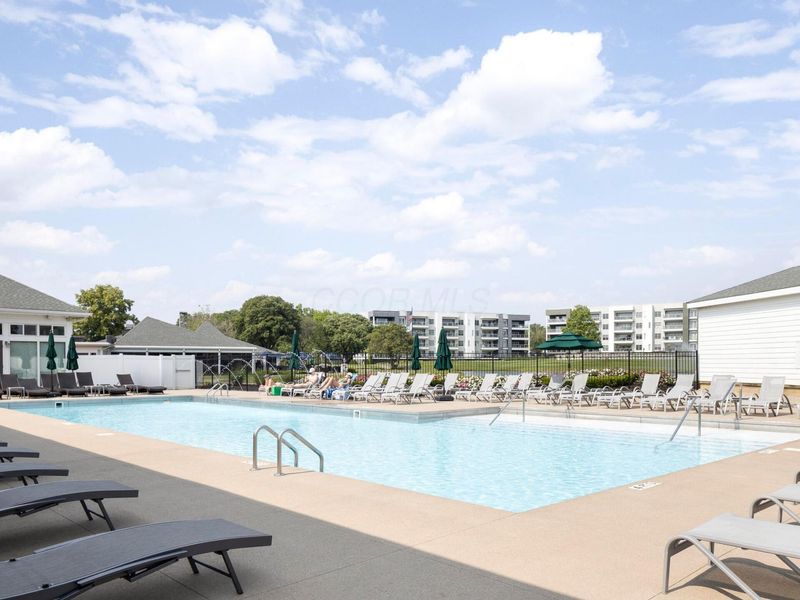 5339 Highpointe Lakes Drive, Unit 404, Westerville, OH 43081 Photo 24