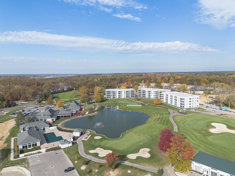 5339 Highpointe Lakes Drive, Unit 404, Westerville, OH 43081 Photo 5