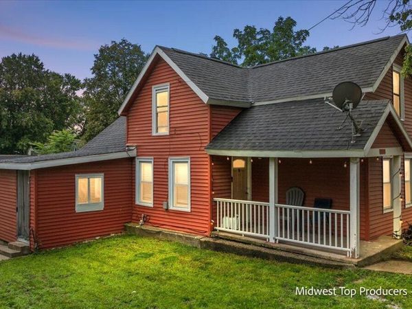 1024 Butterworth Street SW, Grand Rapids, MI 49504