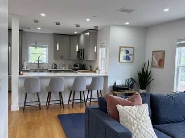 34 Park, Unit 4, Newton, MA 02458