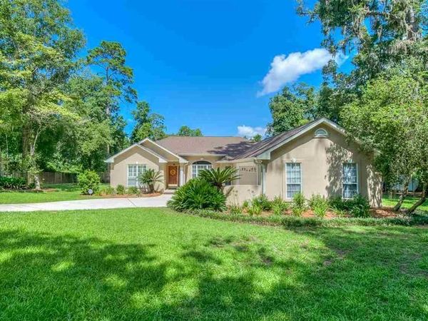 3438 Paces Ferry Road, Tallahassee, FL 32309