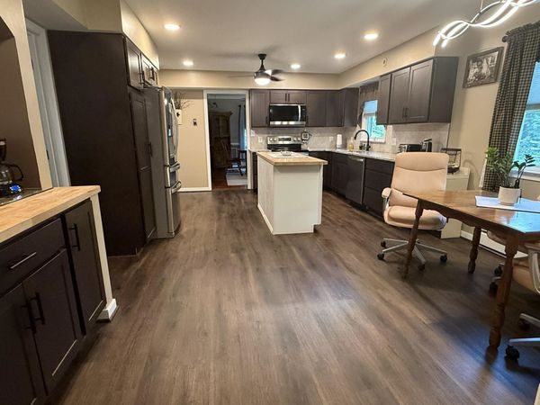 200 PELHAM DR, WAYNESBORO, VA 22980