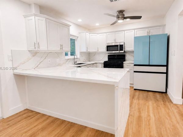 8819 Dickens Ave, Surfside, FL 33154