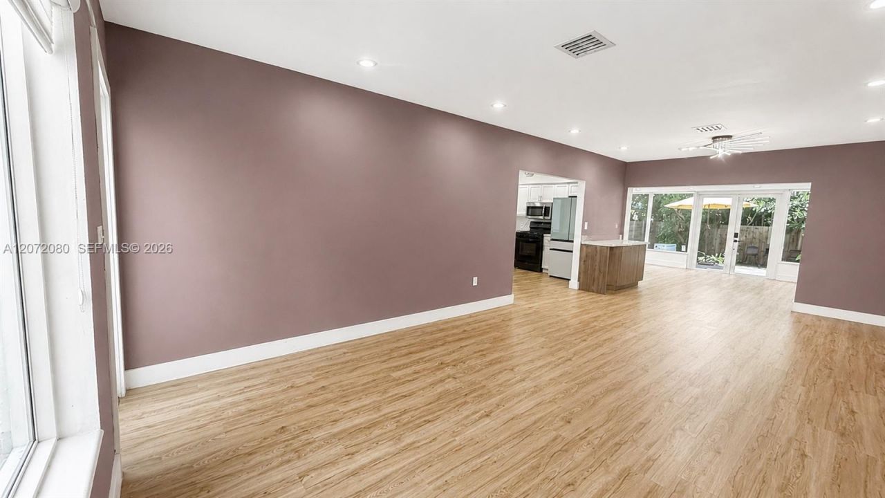 8819 Dickens Ave , Surfside, FL 33154 Photo