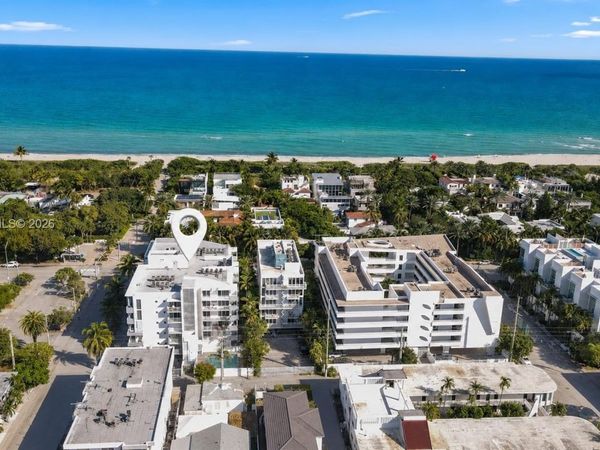 7832 Collins Ave, Unit 202, Miami Beach, FL 33141