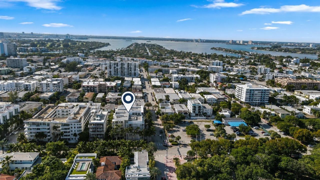 7832 Collins Ave, Unit 202, Miami Beach, FL 33141 Photo
