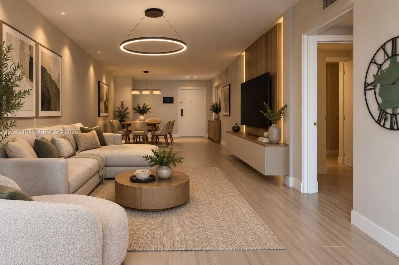 7832 Collins Ave, Unit 202, Miami Beach, FL 33141 Photo