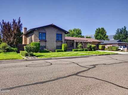 1586 Wildrose Drive, Minden, NV 89423 Photo