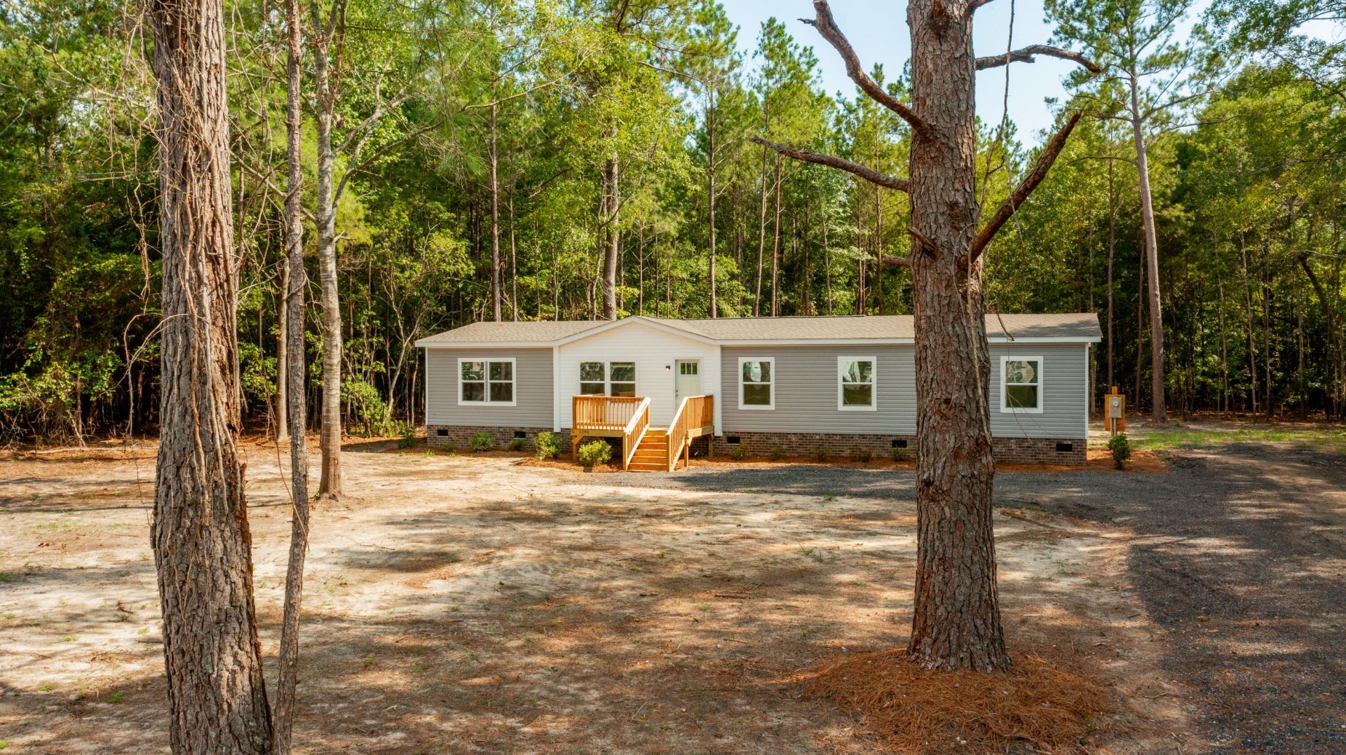 1370 Hudson Road Photo 46