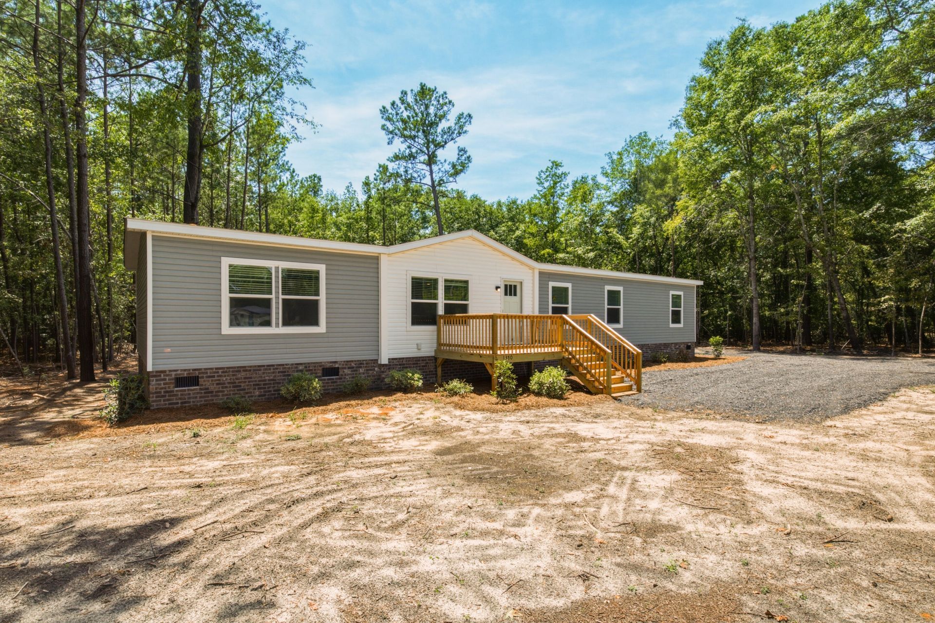 1370 Hudson Road Photo 59