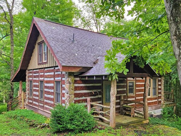 5 Erehwon Drive, Slatyfork, WV 26291