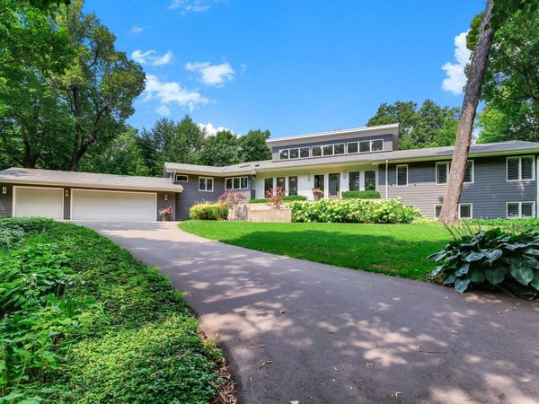 20650 Bayview Court , Excelsior, MN 55331