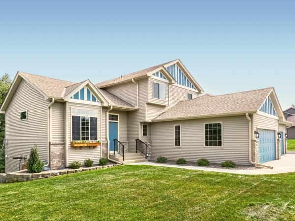 22541 Monroe Street NE, East Bethel, MN 55011