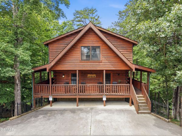 3516 Sand Ridge Way, Pigeon Forge, TN 37863