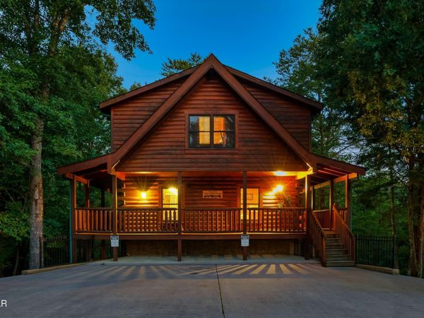 3516 Sand Ridge Way , Pigeon Forge, TN 37863