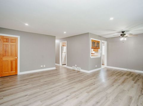Main Photo