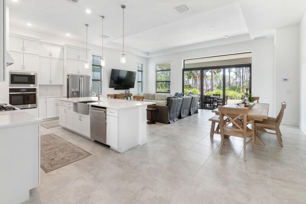 6980 SE Haven Lane, Stuart, FL 34997 Photo