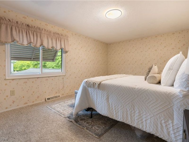 19281 Idlewood Trail, Strongsville, OH 44149 Photo 18