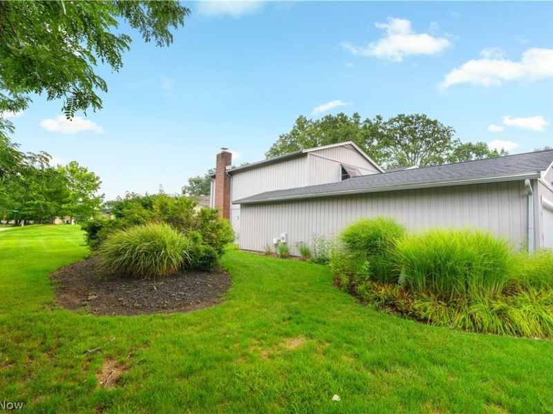 19281 Idlewood Trail, Strongsville, OH 44149 Photo 35