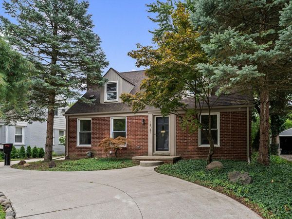 14041 Vernon Street, Oak Park, MI 48237