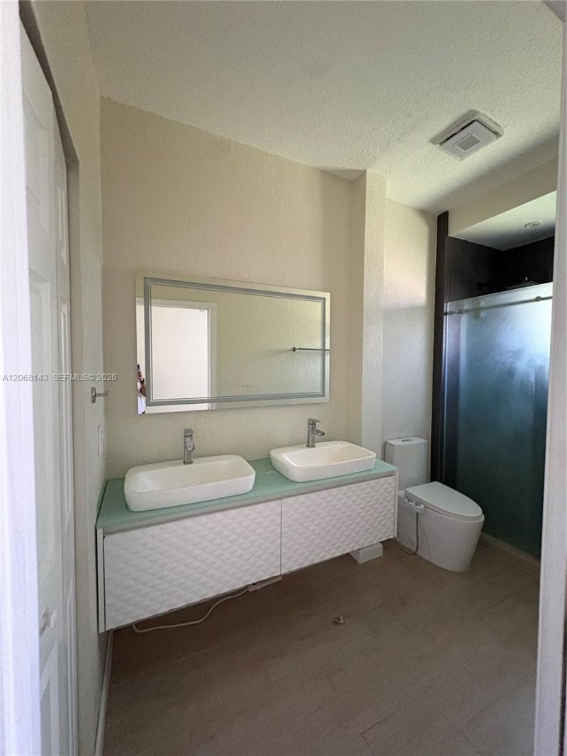 5725 Tuscany Way , Tamarac, FL 33321 Photo