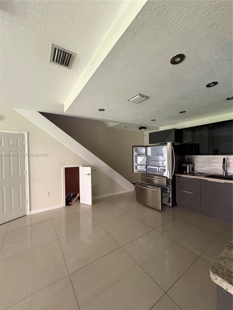 5725 Tuscany Way , Tamarac, FL 33321 Photo