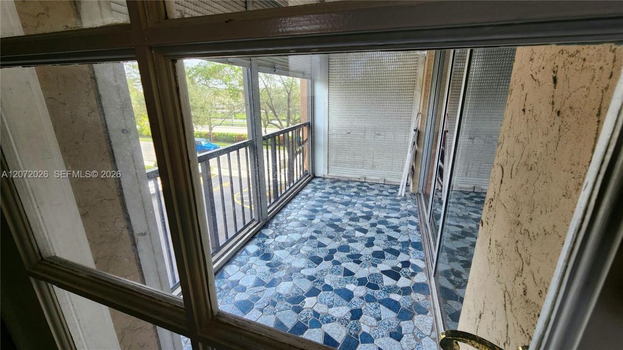 2700 Coral Springs Dr , Unit 314, Coral Springs, FL 33065 Photo