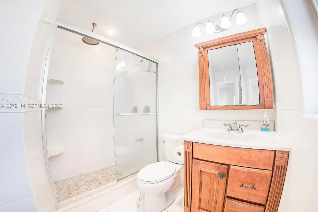 344 SW 1st St , Unit 6, Pompano Beach, FL 33060 Photo