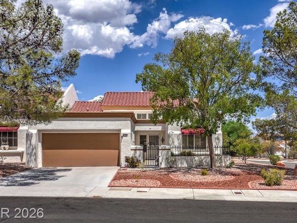 9200 Quail Ridge Drive, Las Vegas, NV 89134