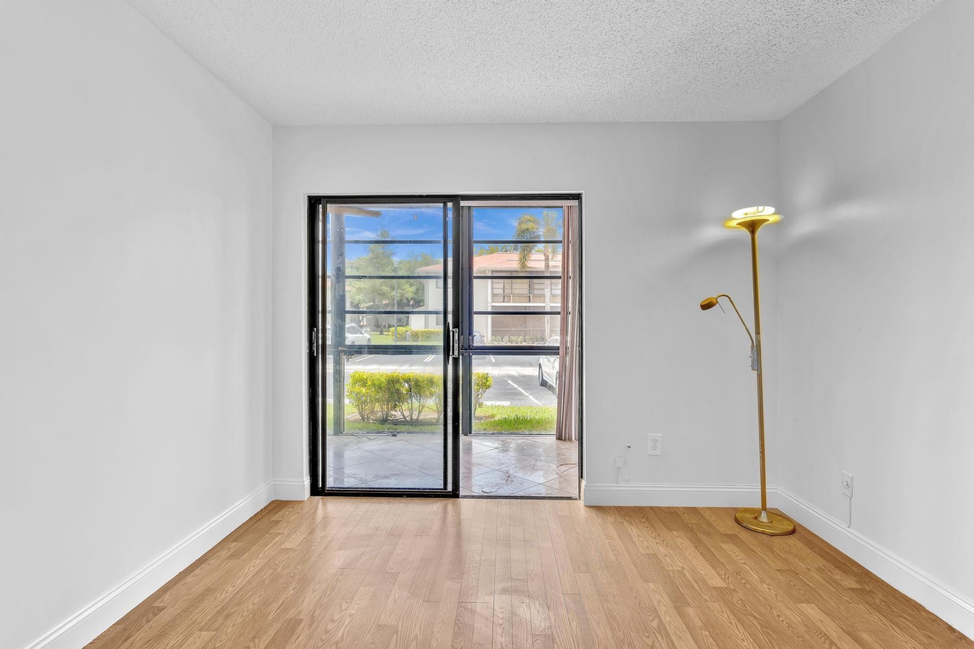 10701 W Clairmont Circle, Unit 109, Tamarac, FL 33321 Photo