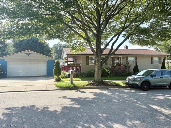 1542 Scenic Way, Akron, OH 44310