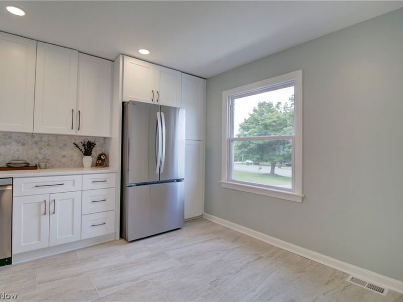6969 Broadview Road, Seven Hills, OH 44131 Photo 12