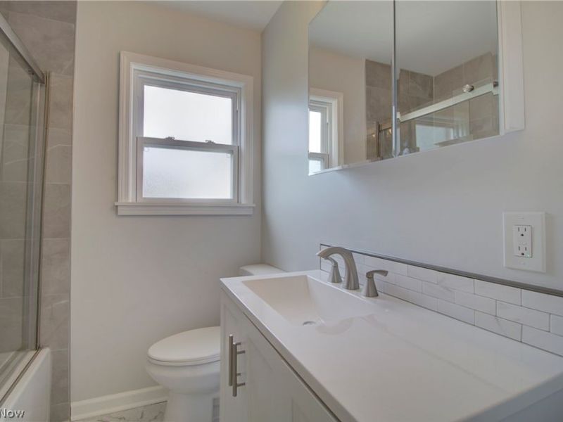 6969 Broadview Road, Seven Hills, OH 44131 Photo 16
