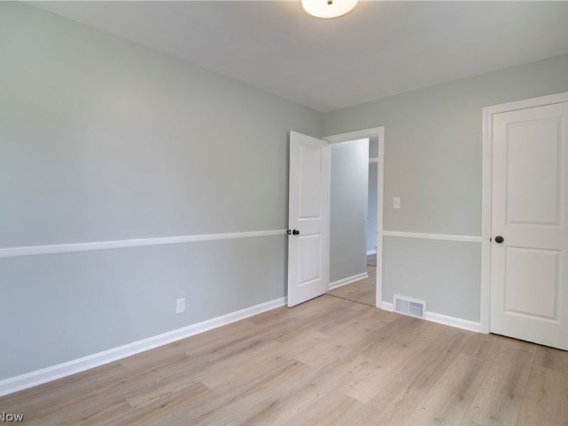 6969 Broadview Road, Seven Hills, OH 44131 Photo 18