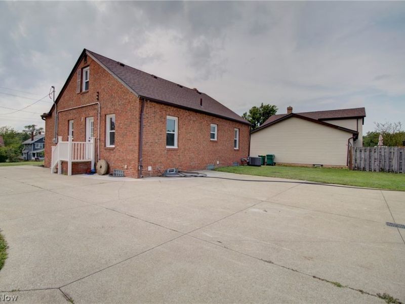 6969 Broadview Road, Seven Hills, OH 44131 Photo 32