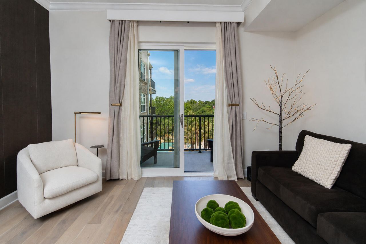 145 Pier View Street Photo 6