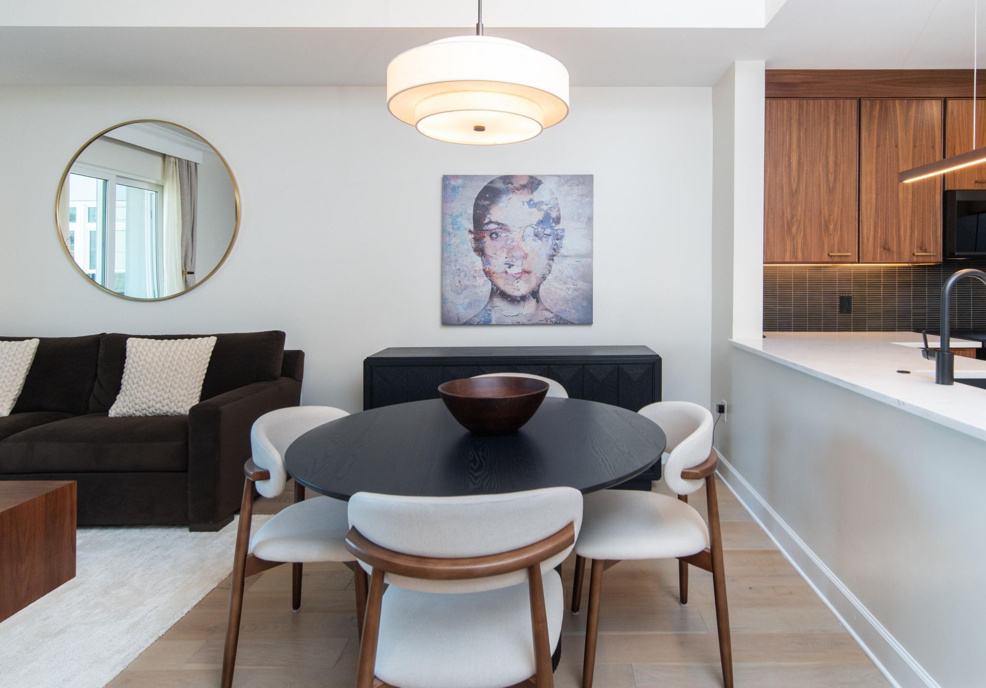145 Pier View Street Photo 9
