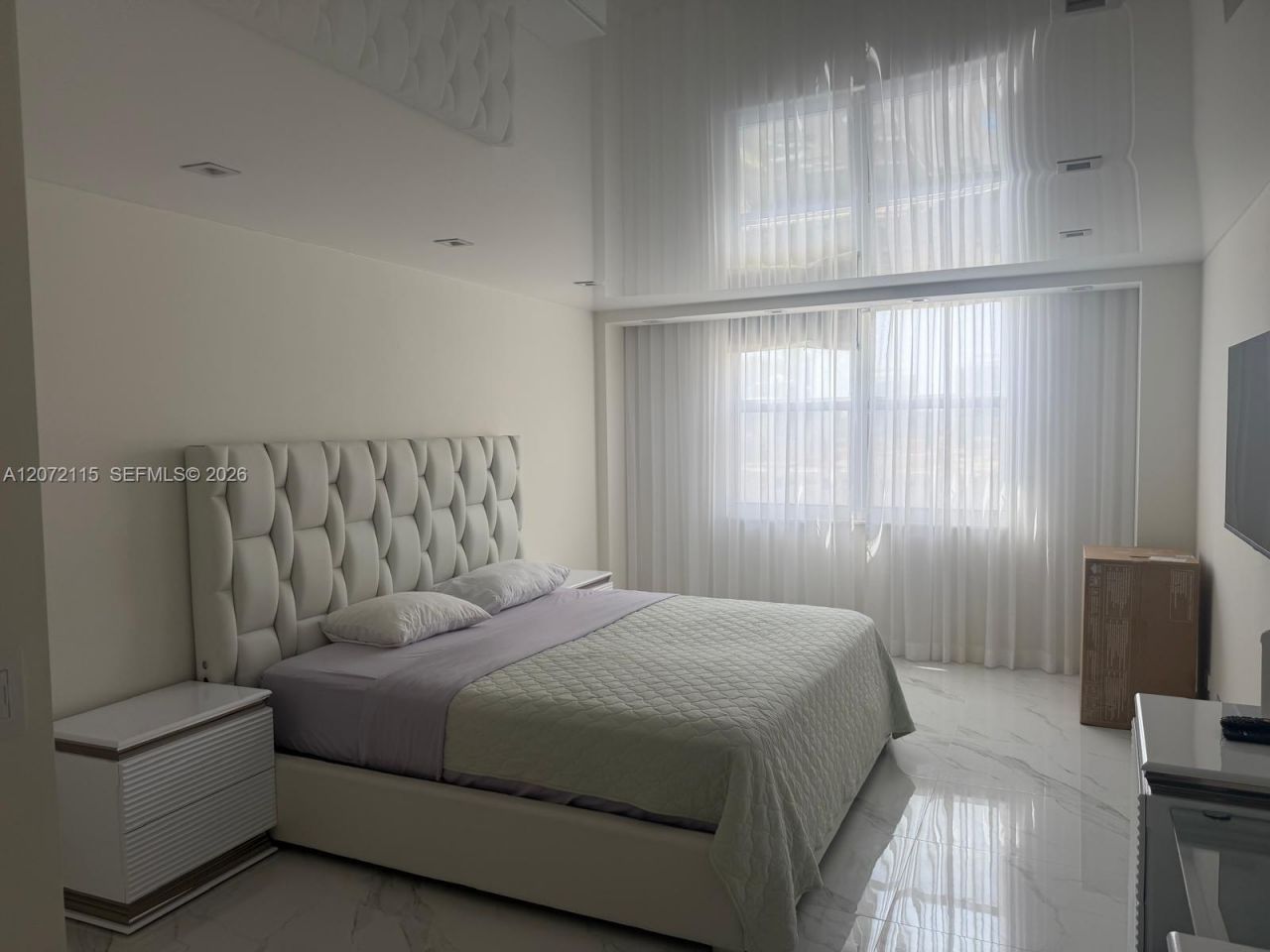 251 174th St, Unit 1414, Sunny Isles Beach, FL 33160 Photo