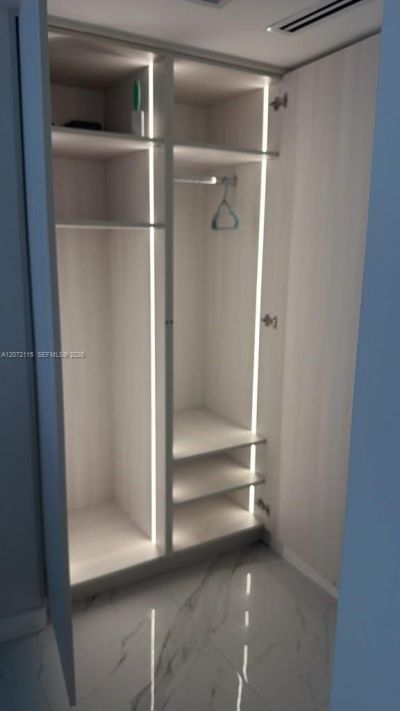 251 174th St, Unit 1414, Sunny Isles Beach, FL 33160 Photo