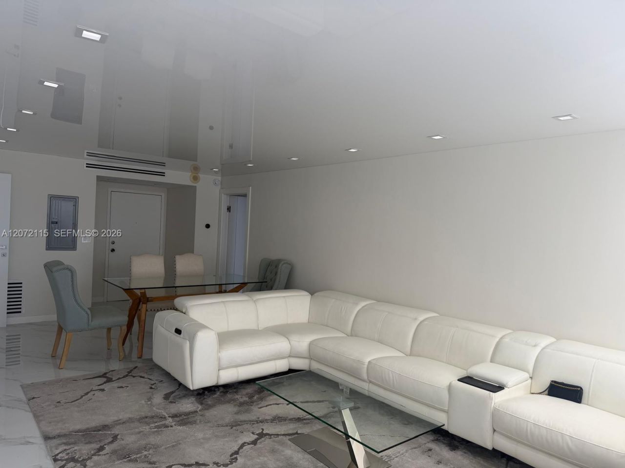 251 174th St, Unit 1414, Sunny Isles Beach, FL 33160 Photo