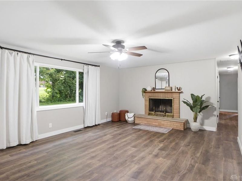 555 Adrian Court, Fairborn, OH 45324 Photo 14